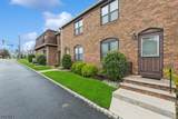 678 Bloomfield Ave - Photo 3