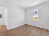 977 Sanford Ave - Photo 15