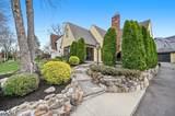 11 Ashton Pl - Photo 1