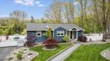 30 Foxcroft Rd - Photo 1