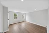 551 Christopher St - Photo 11