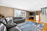 579 Grove St - Photo 4