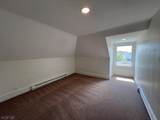 366 Thomas St - Photo 20