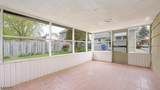 215 Fairfield Ave - Photo 13