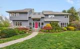 4 Chadwick Ct - Photo 1