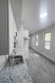 504 Bond St - Photo 4