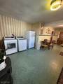 1075 Thomas St - Photo 10