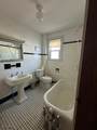1075 Thomas St - Photo 12