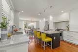 372 Wyoming Ave - Photo 17