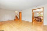 13 Harvard St - Photo 9