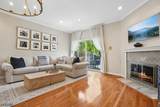 137 Kingston Ct - Photo 13