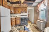 88 Komorn St - Photo 21