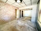 172 Sparta Ave - Photo 10