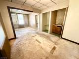 172 Sparta Ave - Photo 9