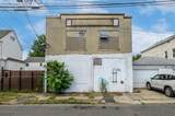 172 Lyon St - Photo 1