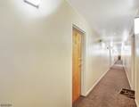 9 Madison Ave - Photo 14