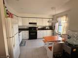 700 Schuyler Ave - Photo 2