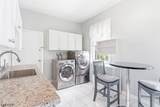 257 Parker St - Photo 15