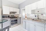 257 Parker St - Photo 16