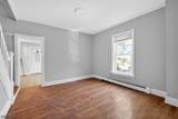 582 Roseberry St - Photo 13