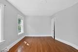 582 Roseberry St - Photo 17