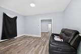 582 Roseberry St - Photo 22
