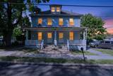 582 Roseberry St - Photo 3