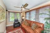 10 Irving Pl - Photo 6