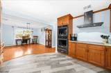 650 Woodglen Rd - Photo 8