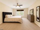 318 Stratford Pl - Photo 14