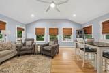 202 Colonial Ave - Photo 10