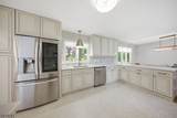 24 Freeman Ave - Photo 2