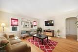 934 Moessner Ave - Photo 9
