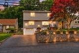 27 Seneca Ave - Photo 2