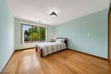 1 Winchester Dr - Photo 18