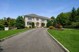 1 Winchester Dr - Photo 3