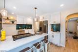 421 Tryon Ave - Photo 5