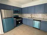 1057 Bond St - Photo 6