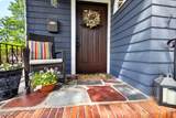 158 Vreeland Ave - Photo 3