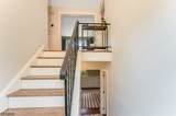 70 Madison Ave - Photo 3