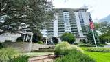 1 Claridge Dr Apt 1000 - Photo 1