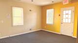 490 Somerset St - Photo 6