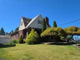 304 Henry St - Photo 1