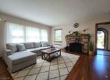 304 Henry St - Photo 6