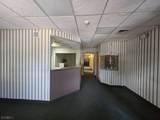 1815 Summit Ave - Photo 18