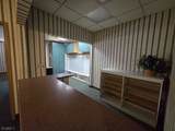1815 Summit Ave - Photo 19