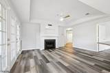 9104 Ravenscroft Rd - Photo 10
