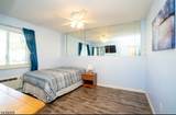 140 Hancock Ave - Photo 10