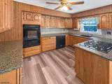 120 Oak St - Photo 12