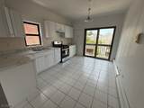 88 Garrison St - Photo 2